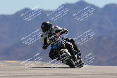 media/Mar-24-2025-Moto Forza (Mon) [[57ce5c5cff]]/3-Beginner Group/Session 4 (Turn 9)/